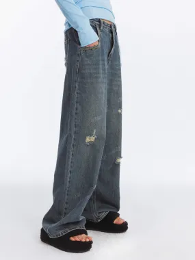 Hole Washed Straight Jeans