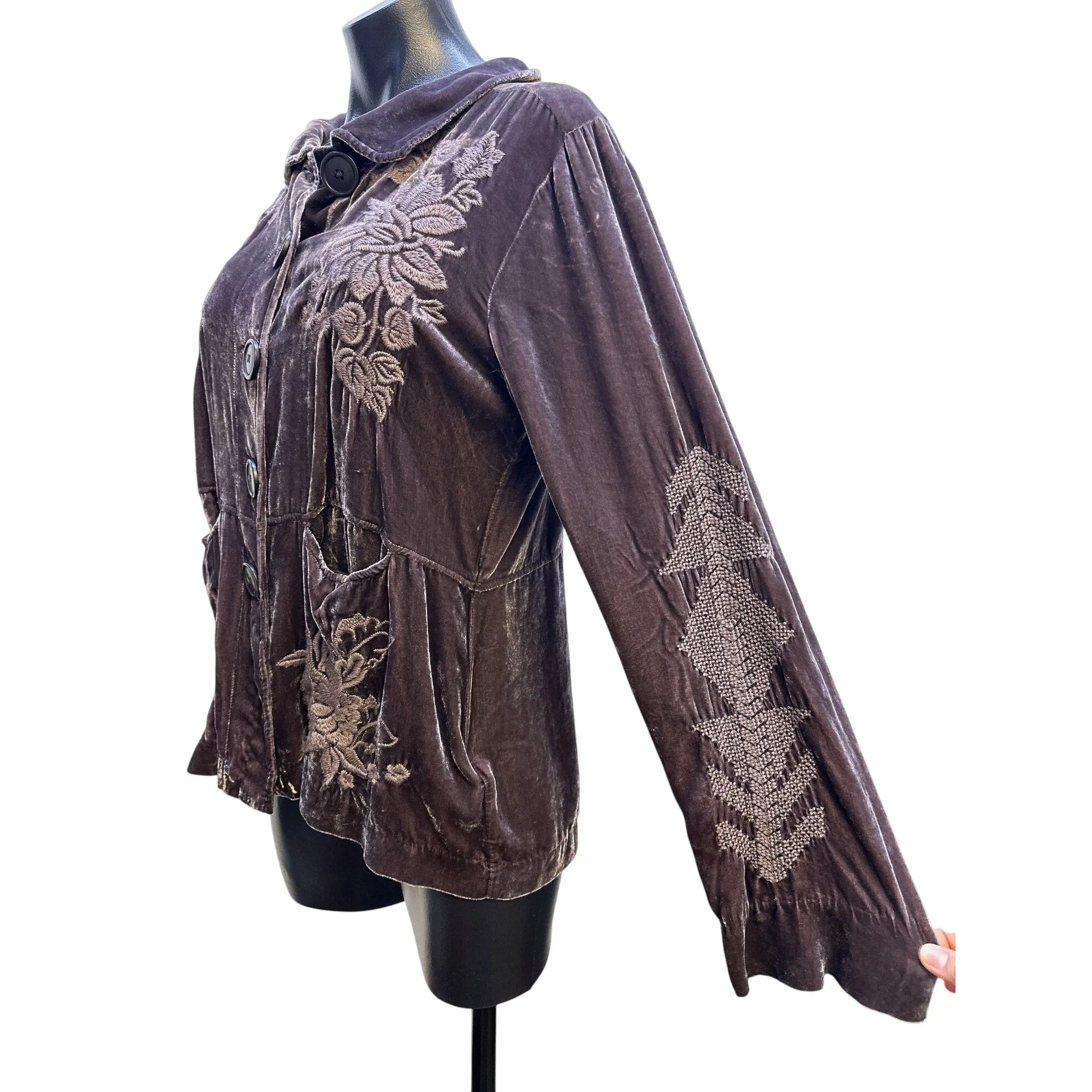 Johnny Was Bohemian Style Velvet Embroidered Jacket w/Floral & Chevron Patterns Size M