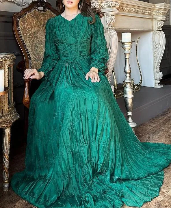 Solid Color Pleated Maxi Dress
