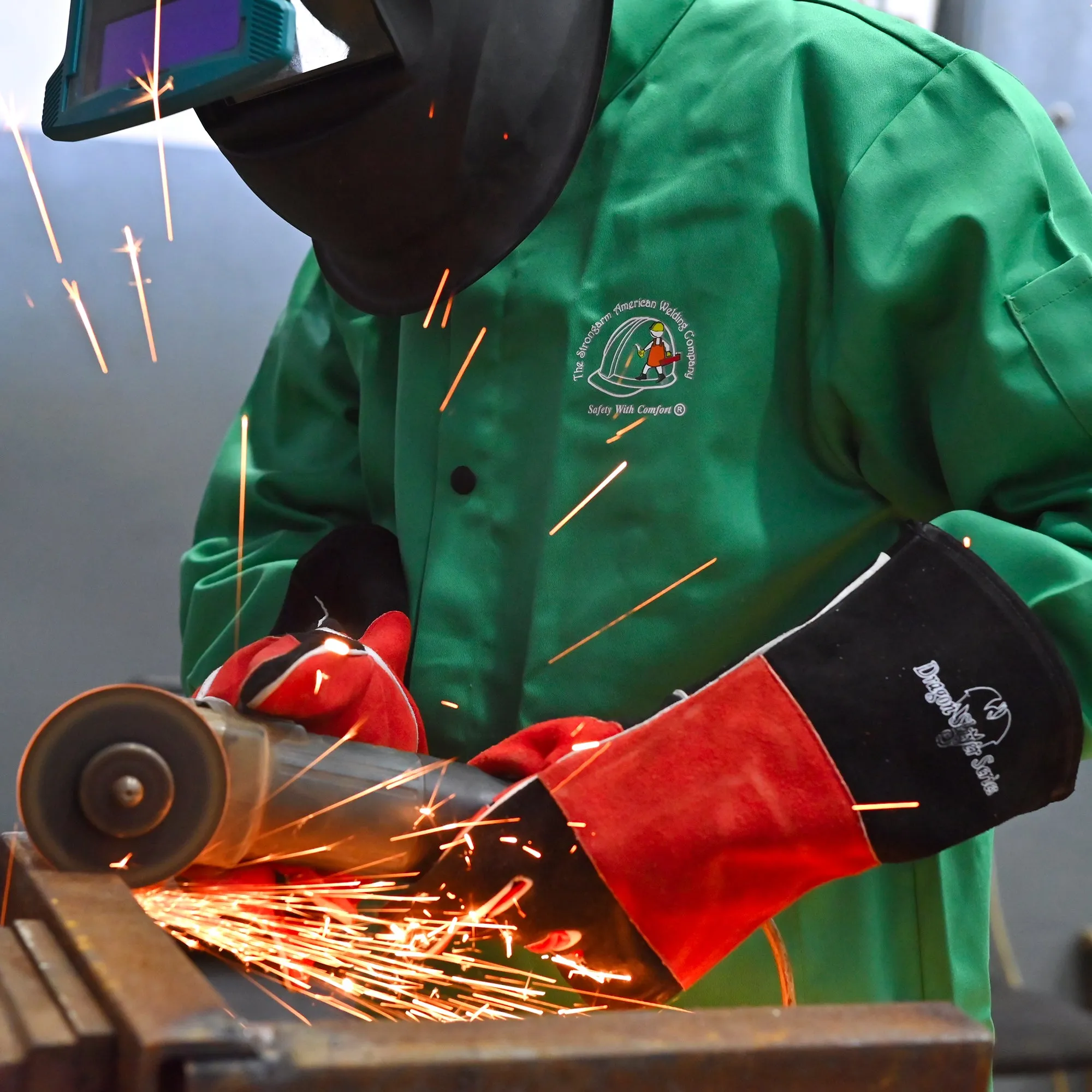 Strongarm FR Welding Jacket Green Arc-Rated Work Jacket with 9oz FR Cotton & Buttoned Sleeves 30" Men & Women