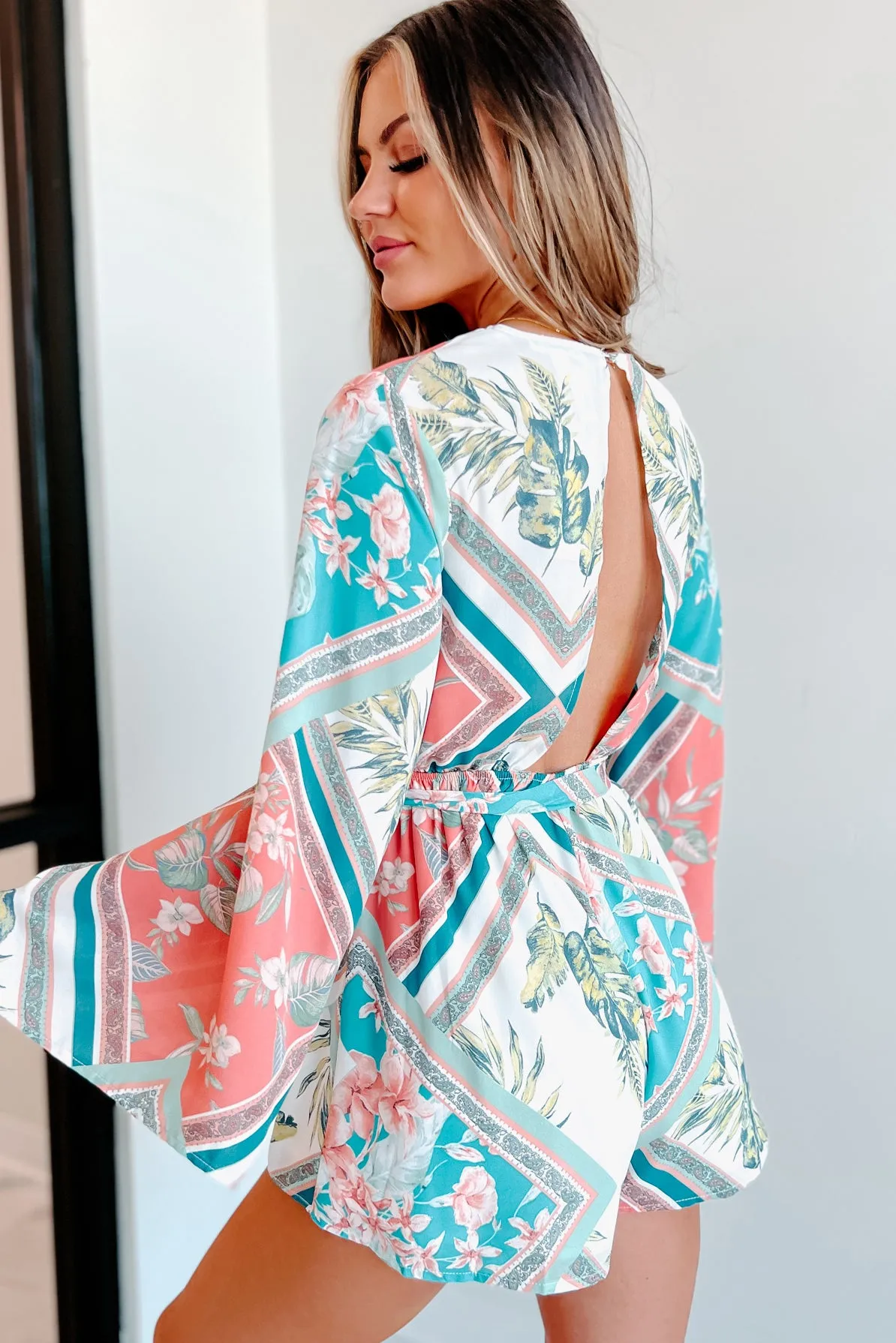 Tulum Treasure Tropical Print Open Back Romper (Off White Multi)
