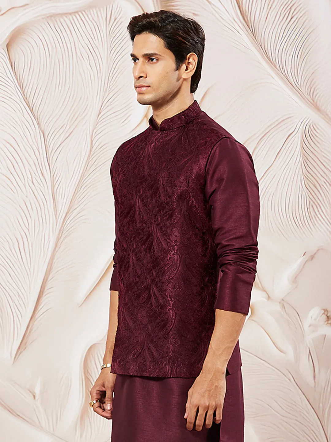 VASTRAMAY Men's Maroon - Nehru Jacket